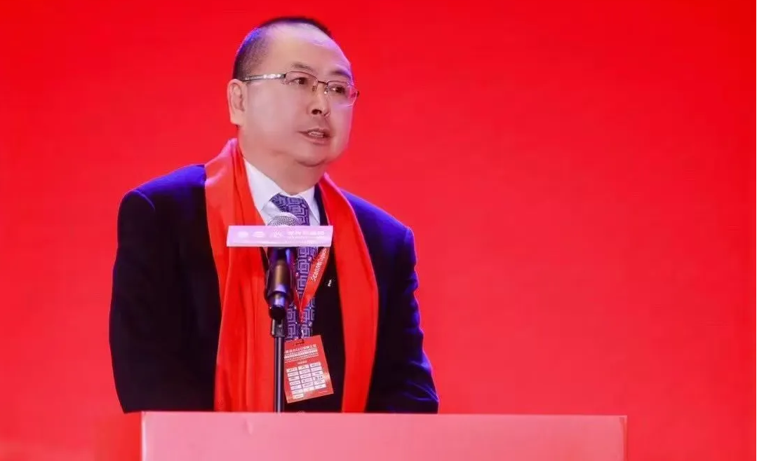 20250107 黃董 商業(yè)向善，堅(jiān)持做正確的事.png